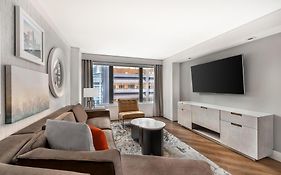 Hilton Grand Vacations Club Chicago Magnificent Mile